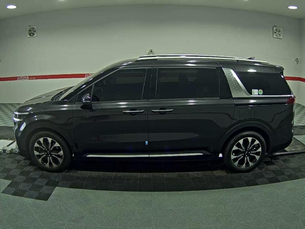 Kia Carnival (2020)