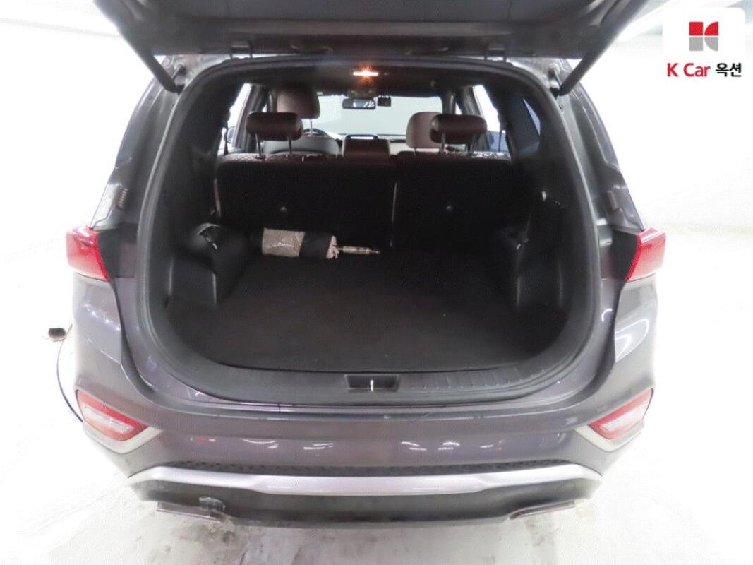 Hyundai SantaFe (2018)