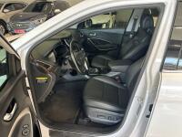 Hyundai SantaFe (2016)