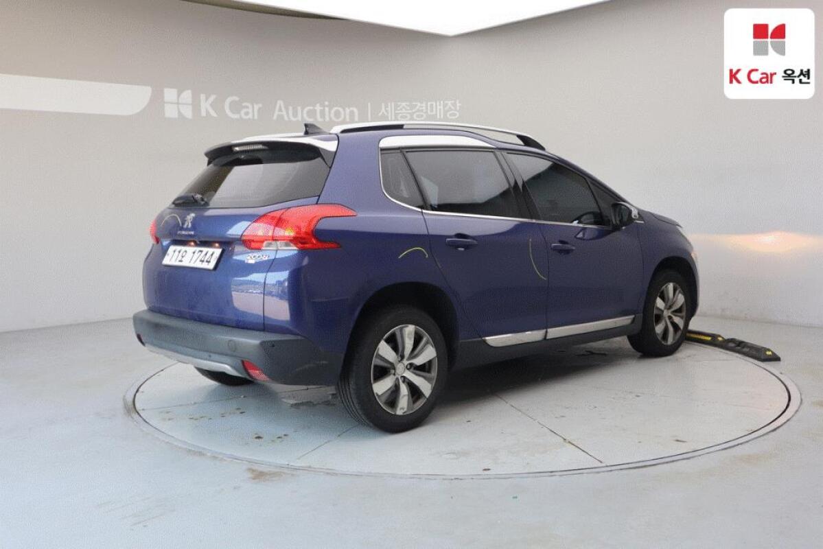 Peugeot 2008 (2015)