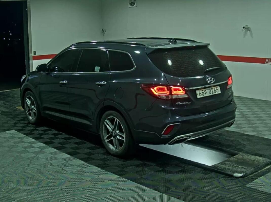 Hyundai Maxcruz (2015)
