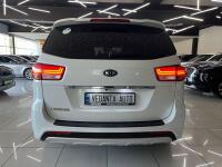 Kia Carnival (2016)