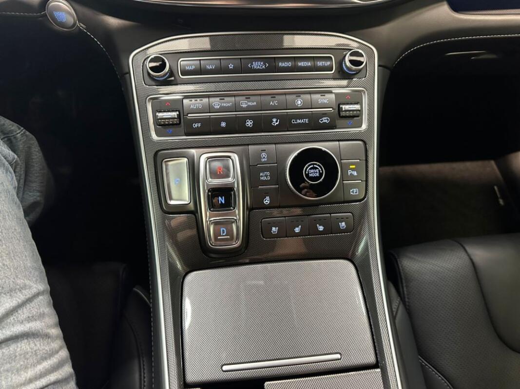 Hyundai SantaFe (2020)