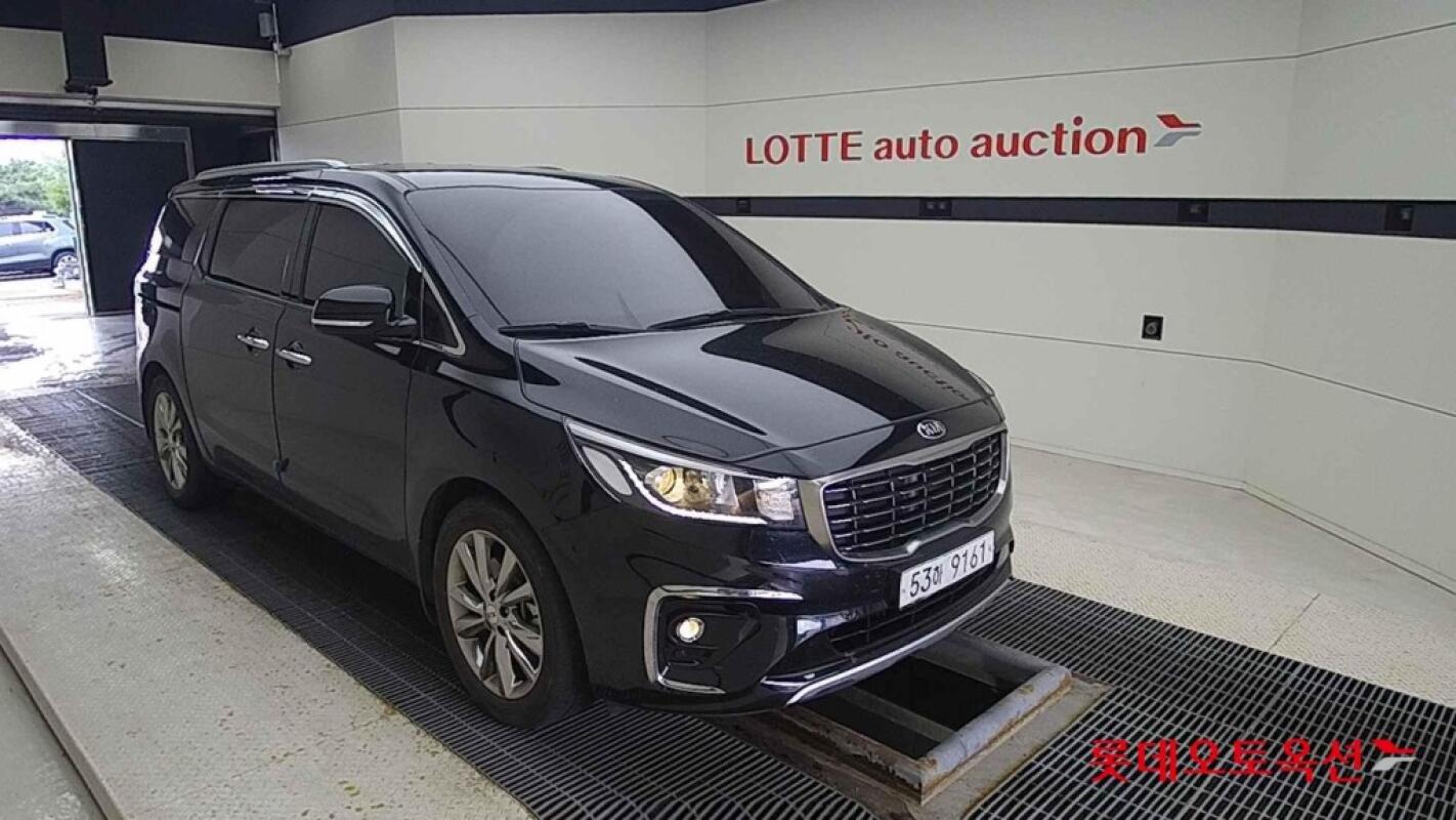 Kia Carnival (2018)