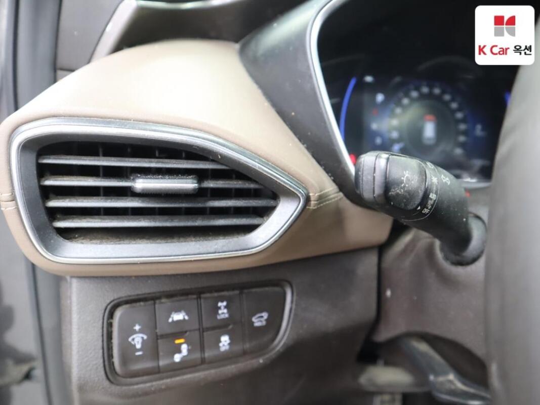Hyundai SantaFe (2018)