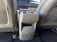 Kia Carnival (2014)