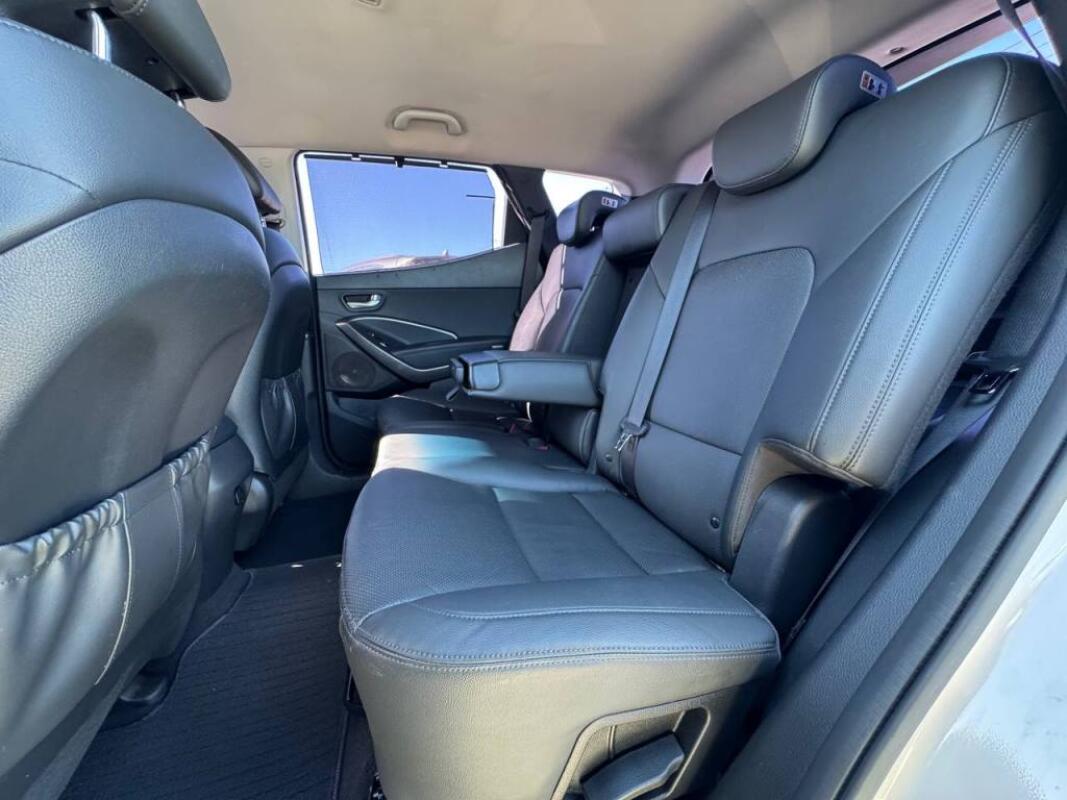 Hyundai SantaFe (2015)