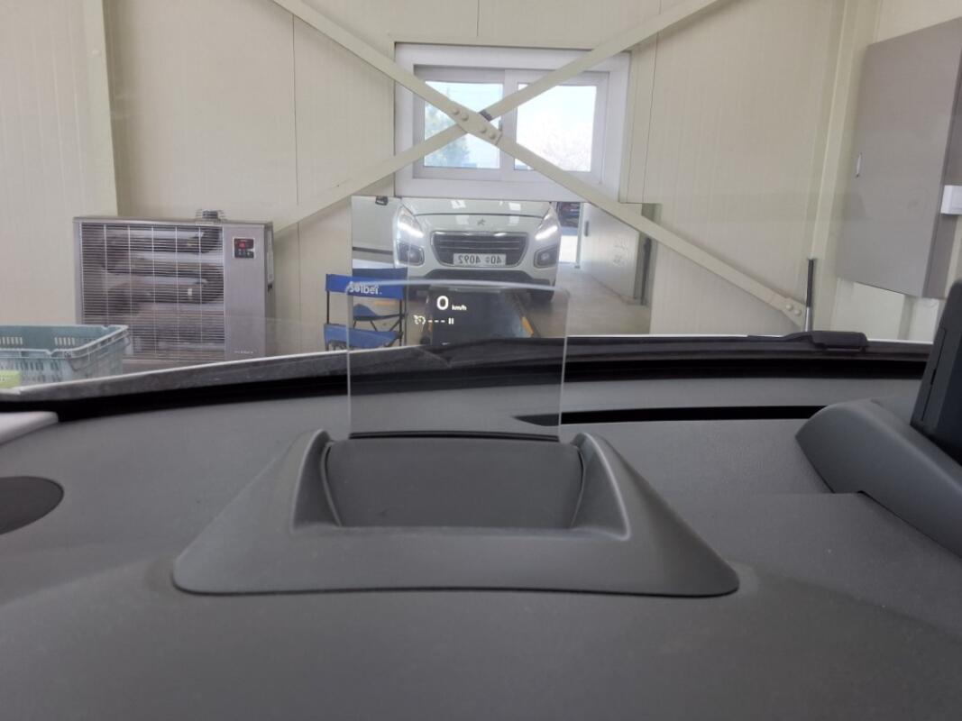 Peugeot 3008 (2014)