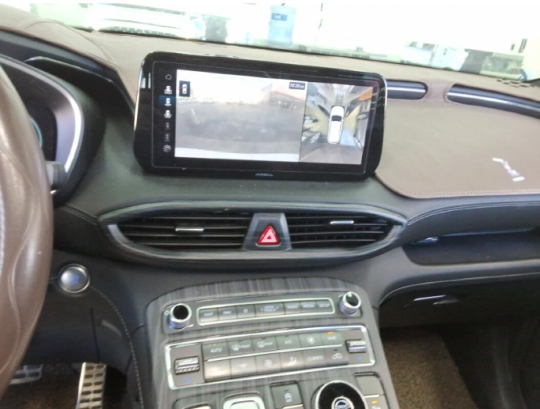 Hyundai SantaFe (2021)