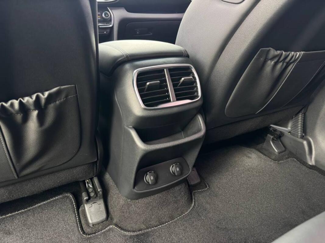 Hyundai SantaFe (2019)