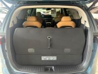 Kia Carnival (2023)