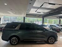 Kia Carnival (2023)