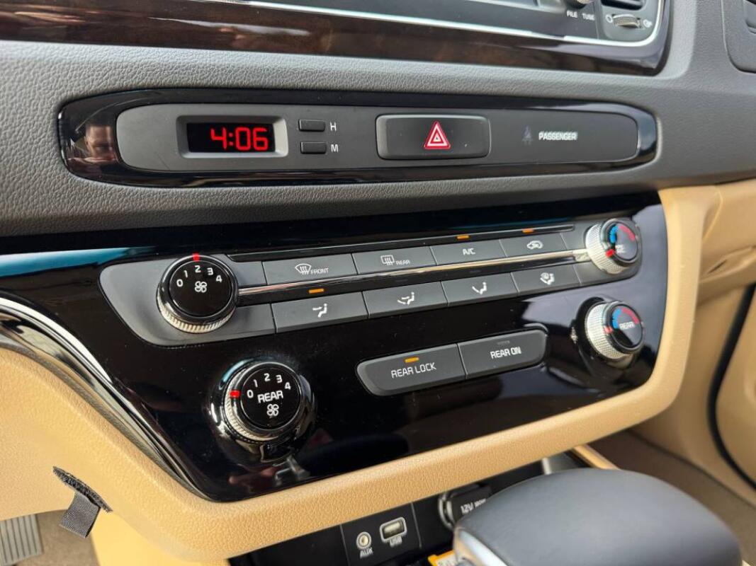 Kia Carnival (2018)