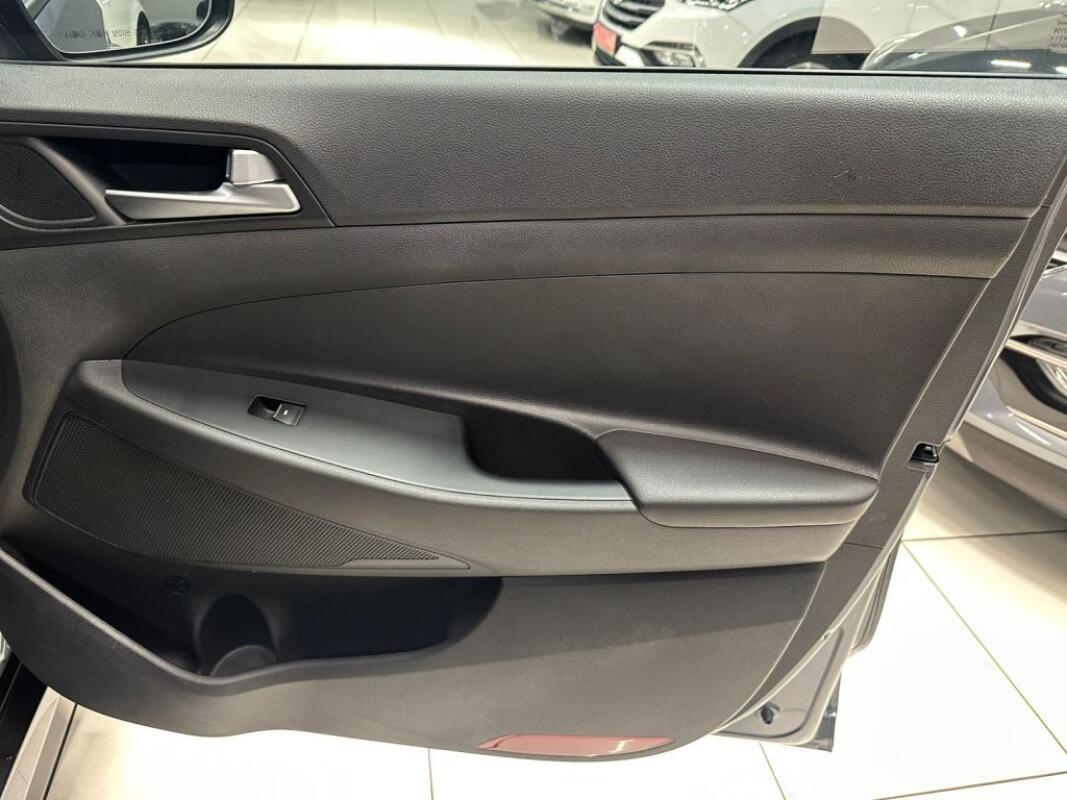 Hyundai Tucson (2016)