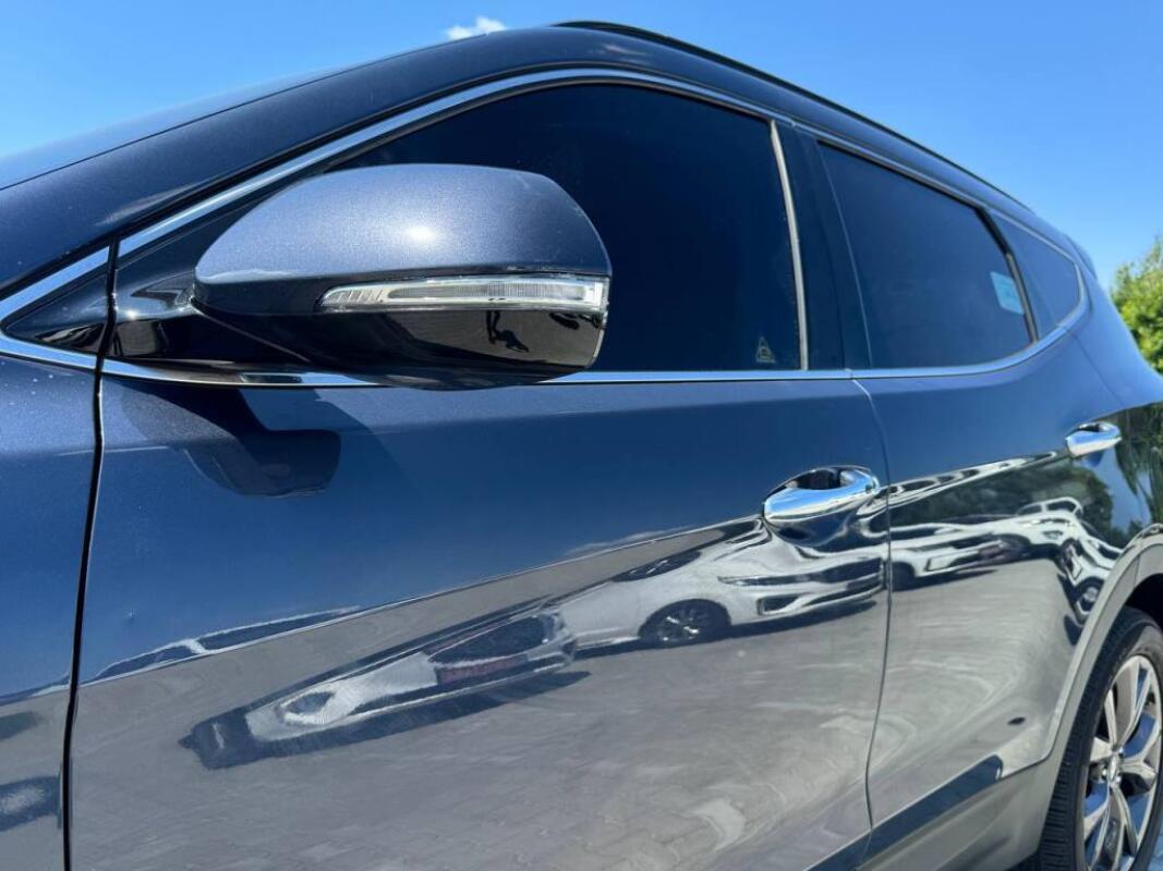 Hyundai SantaFe (2017)