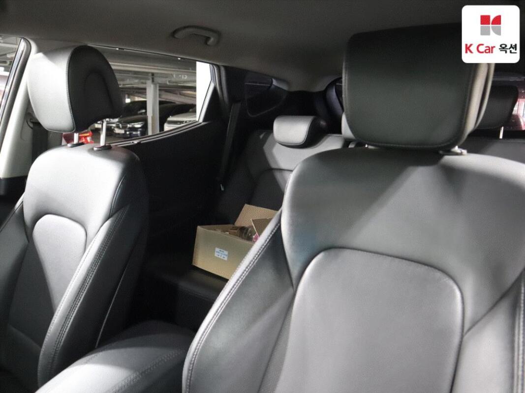 Hyundai SantaFe (2015)