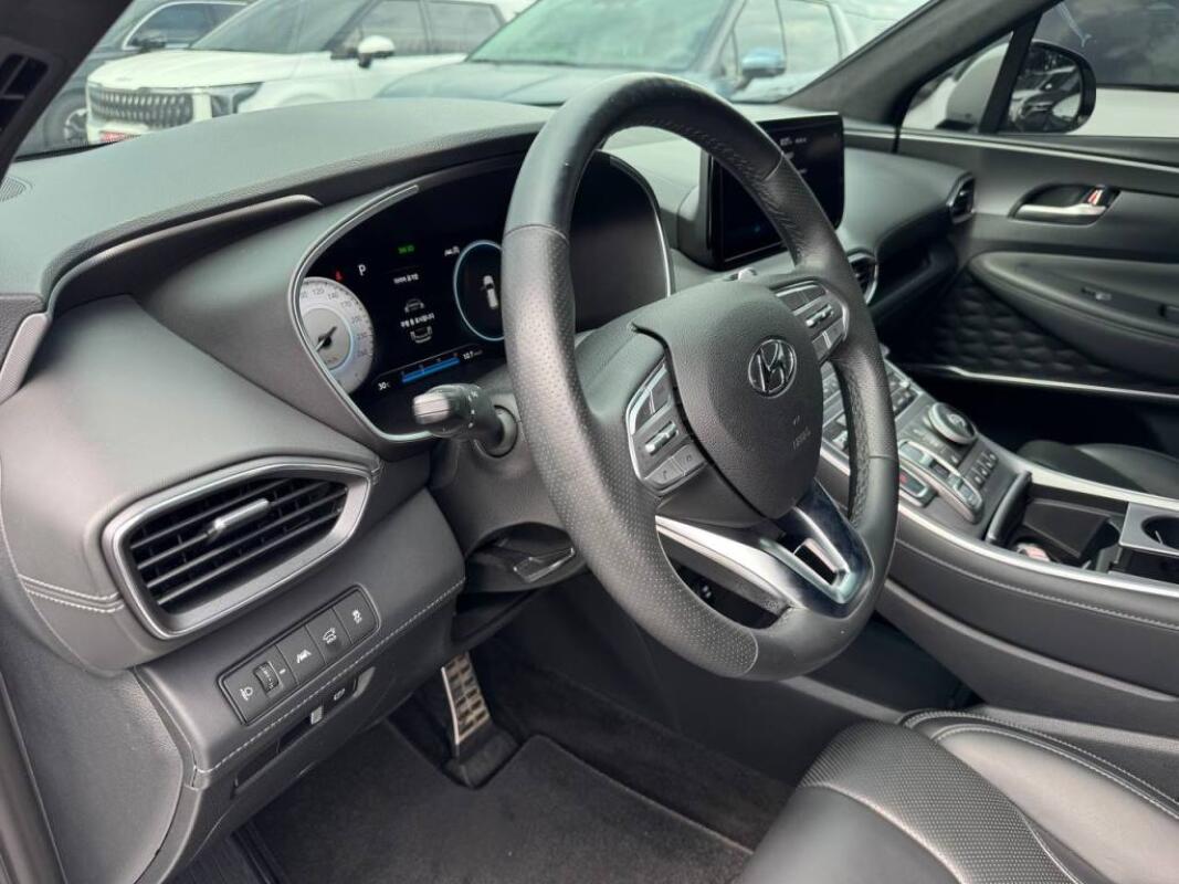 Hyundai SantaFe (2020)