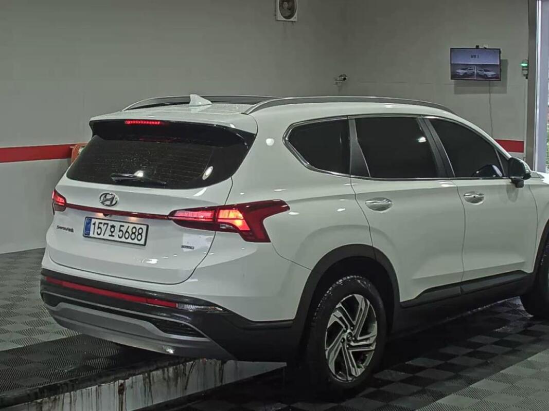 Hyundai SantaFe (2021)