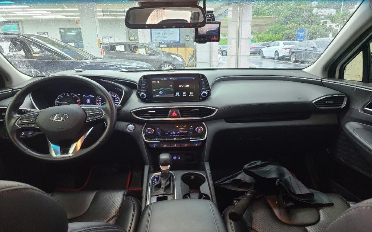 Hyundai SantaFe (2020)