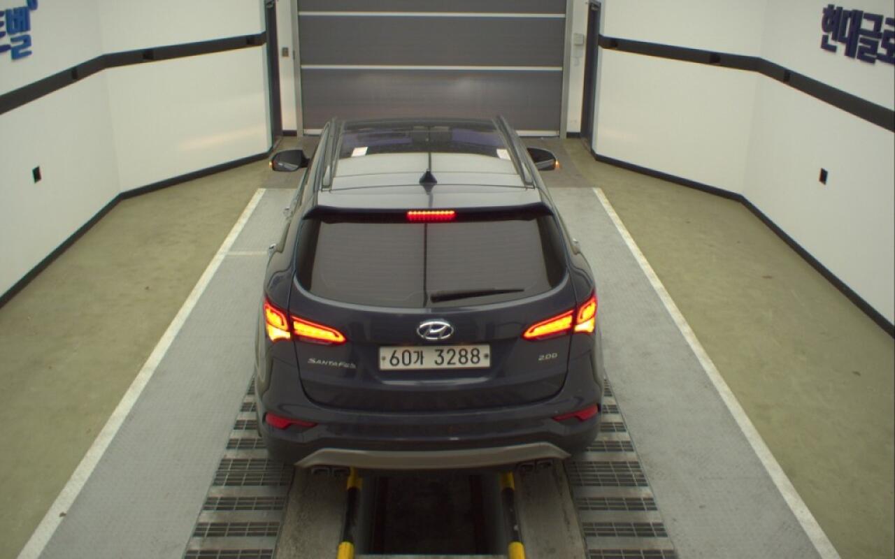 Hyundai SantaFe (2017)