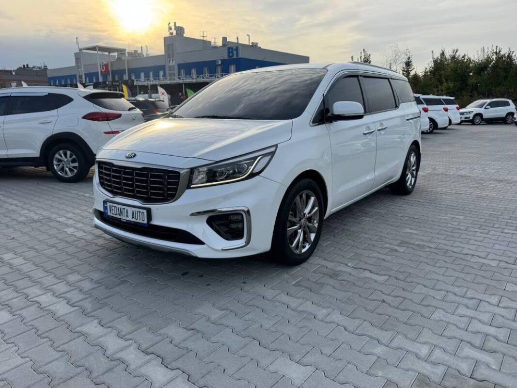 Kia Carnival (2019)