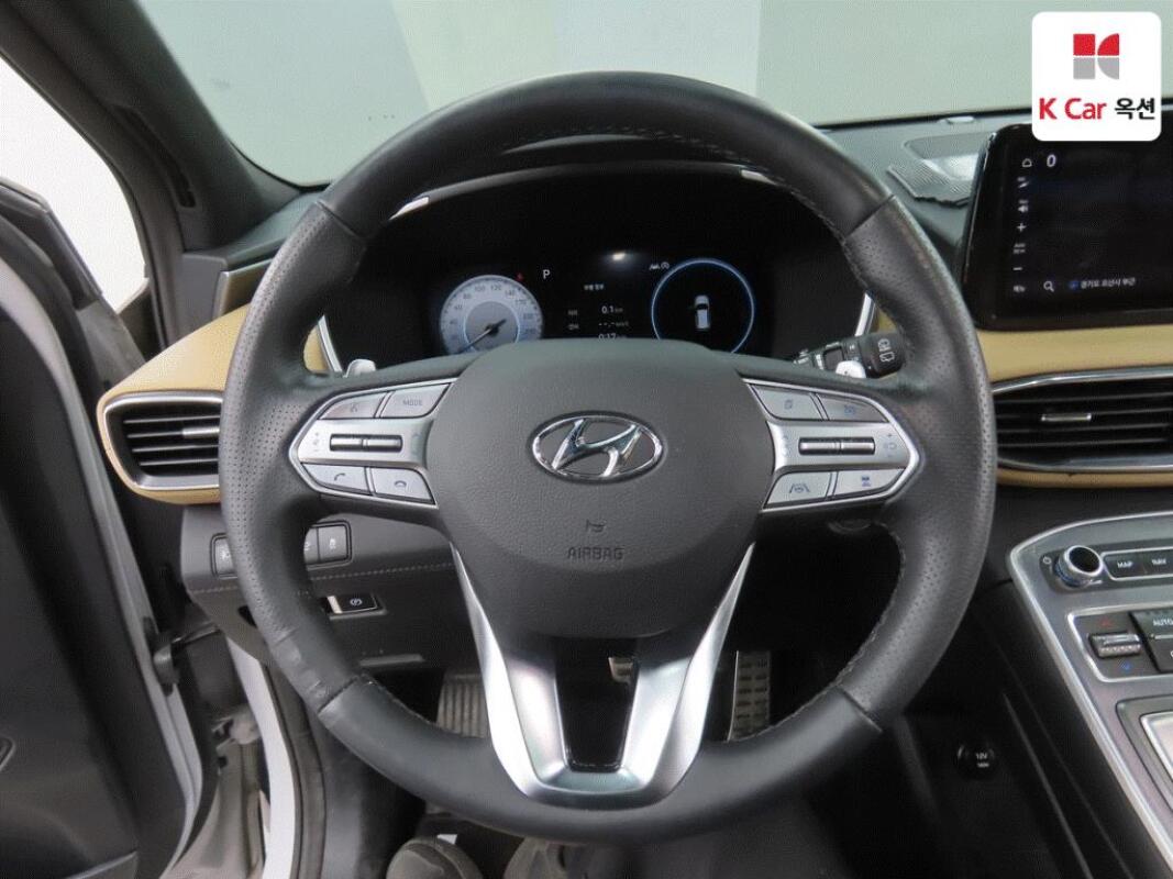 Hyundai SantaFe (2023)