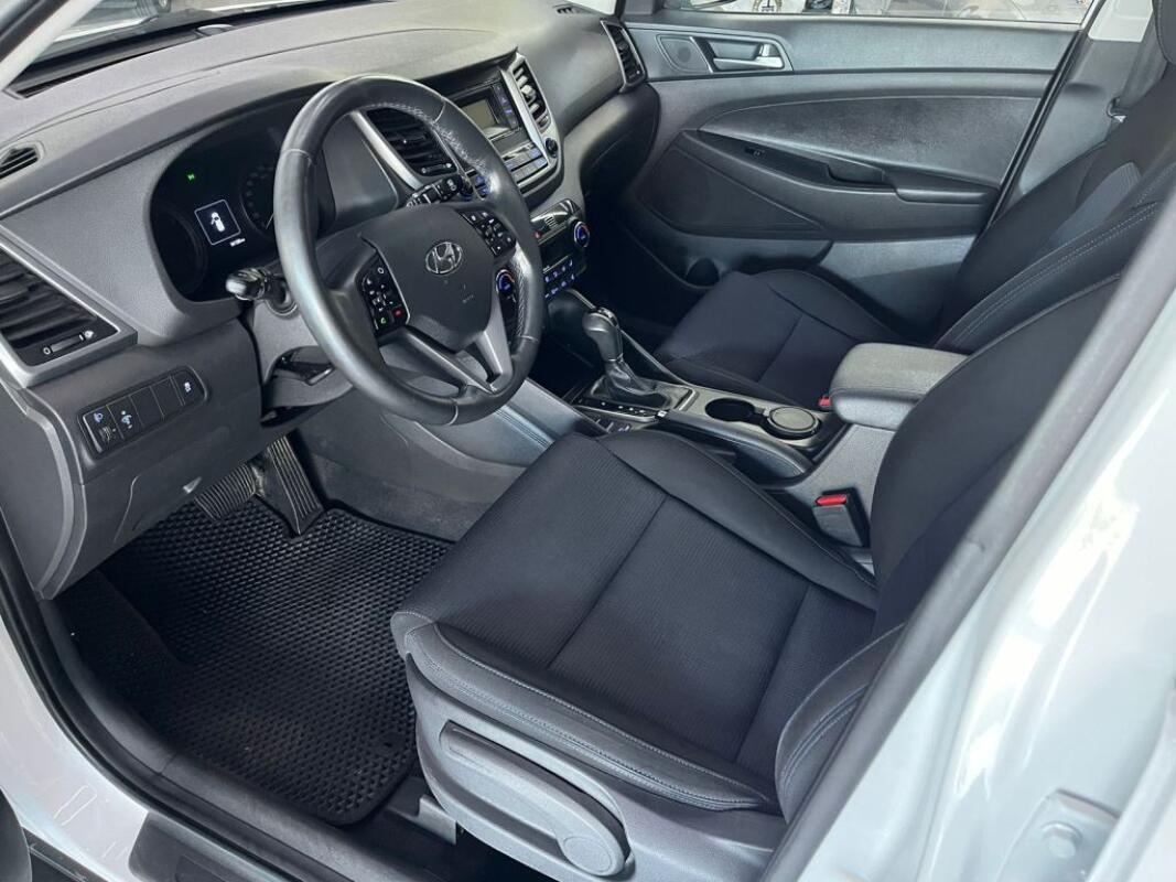 Hyundai Tucson (2016)