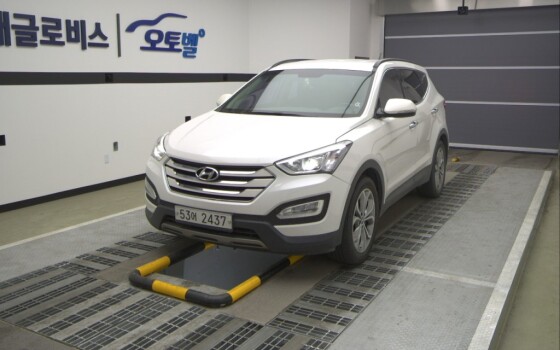 Hyundai SantaFe (2015)