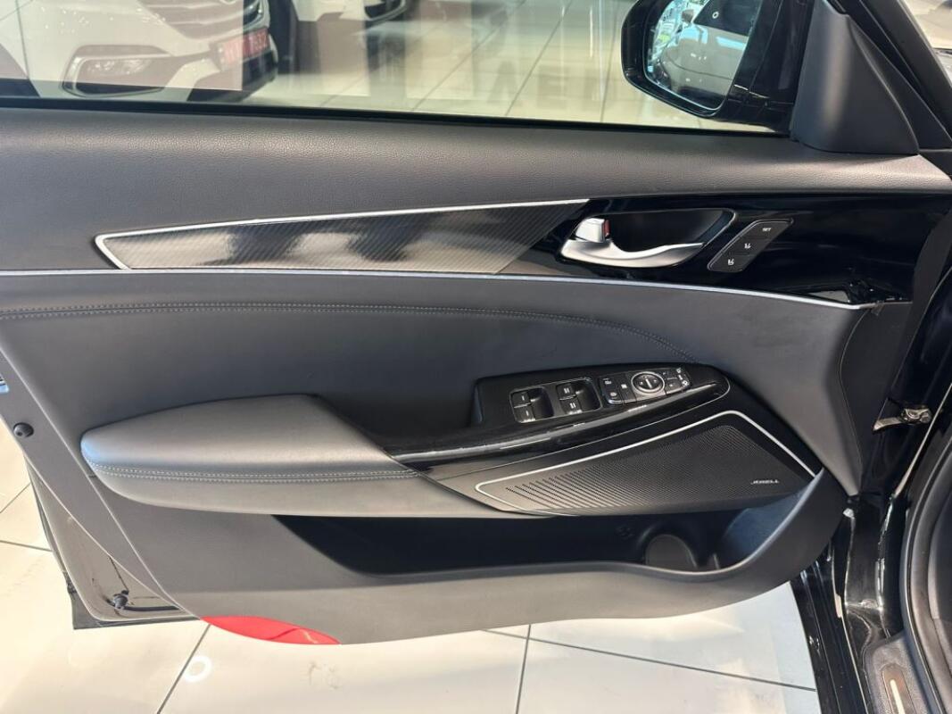 Kia K7 (2017)