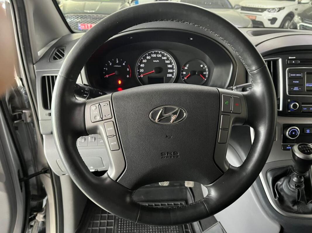 Hyundai H-1 (2016)