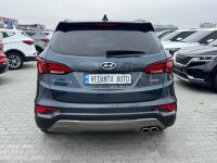 Hyundai SantaFe (2016)