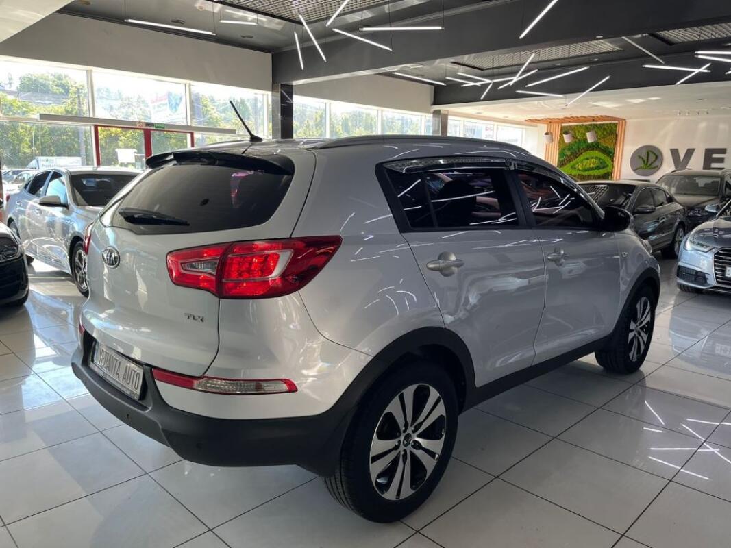 Kia Sportage (2011)