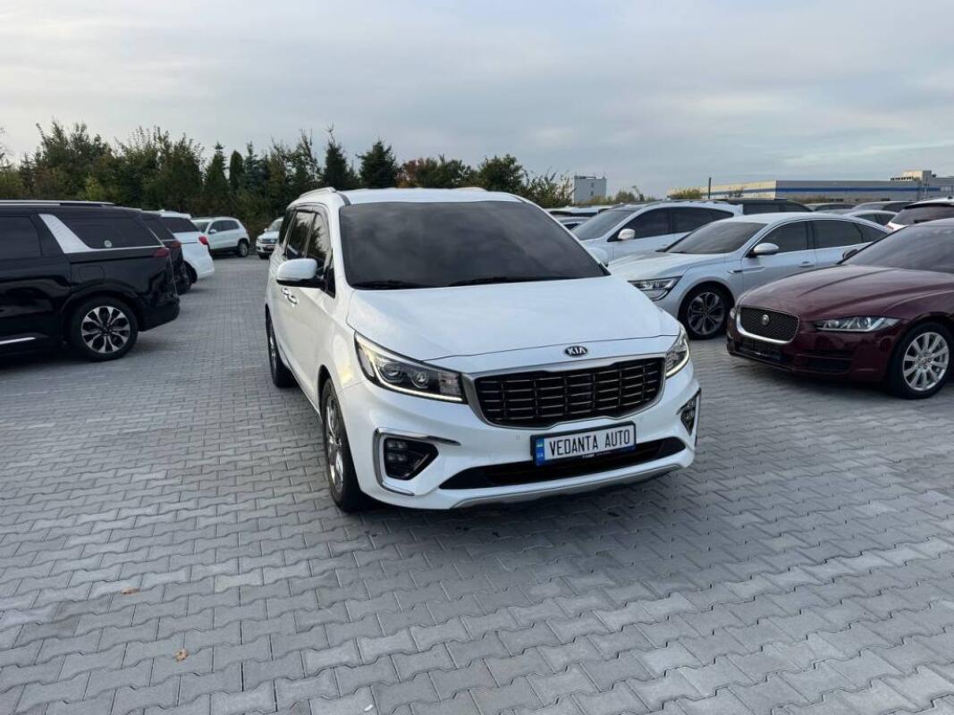 Kia Carnival (2019)