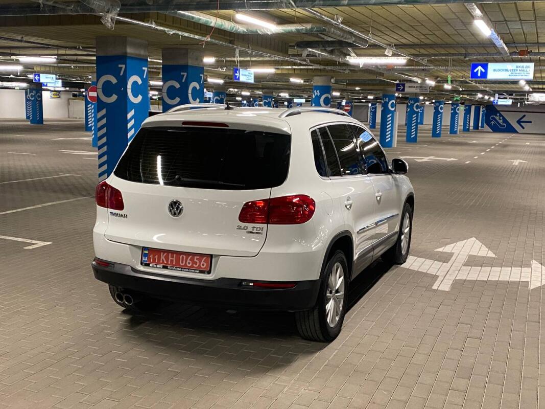 Volkswagen Tiguan (2014)