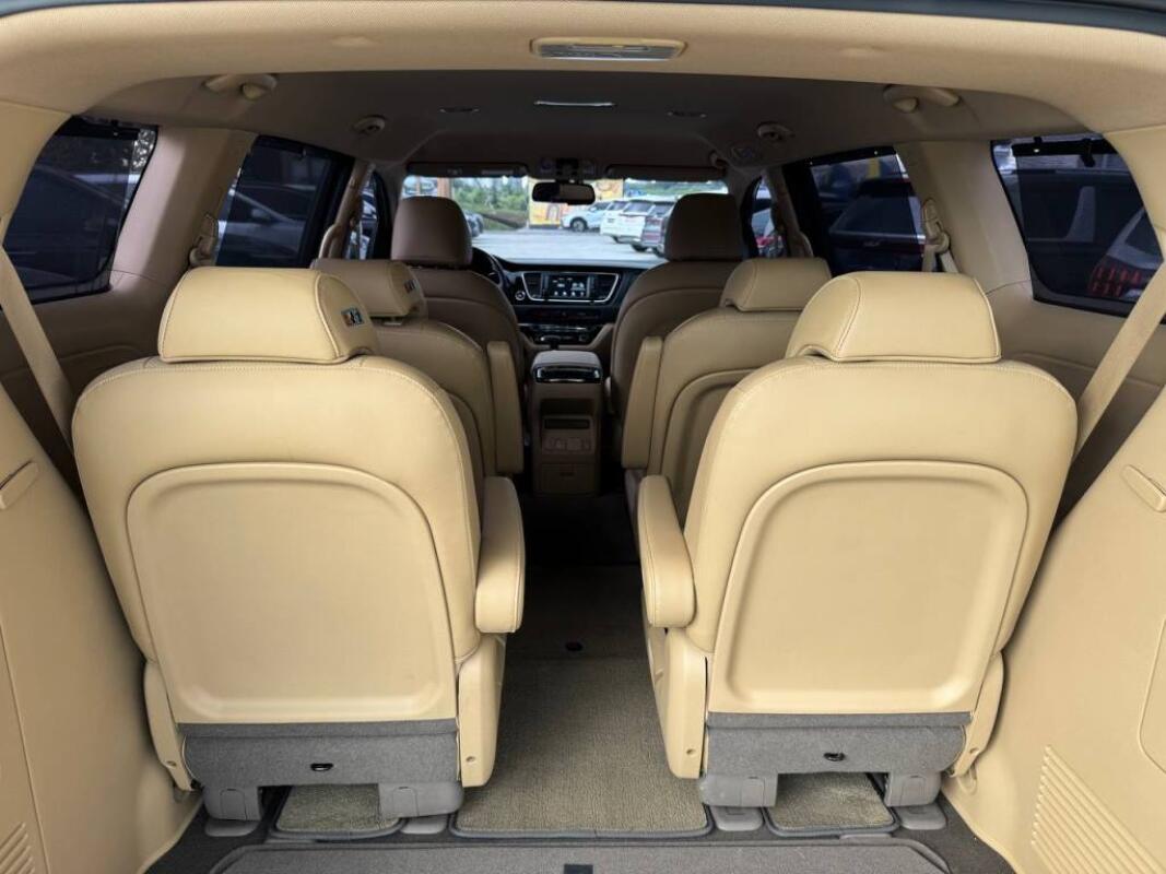 Kia Carnival (2018)