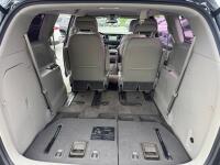 Kia Carnival (2016)