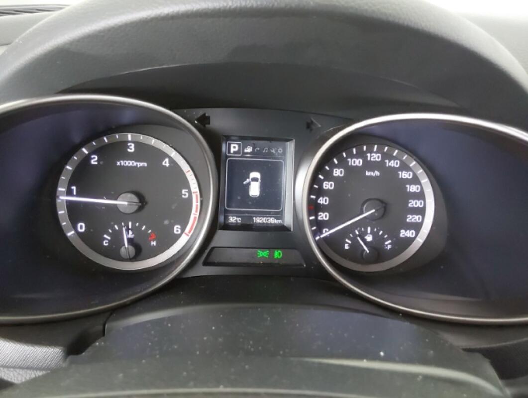 Hyundai SantaFe (2017)
