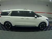 Kia Carnival (2024)