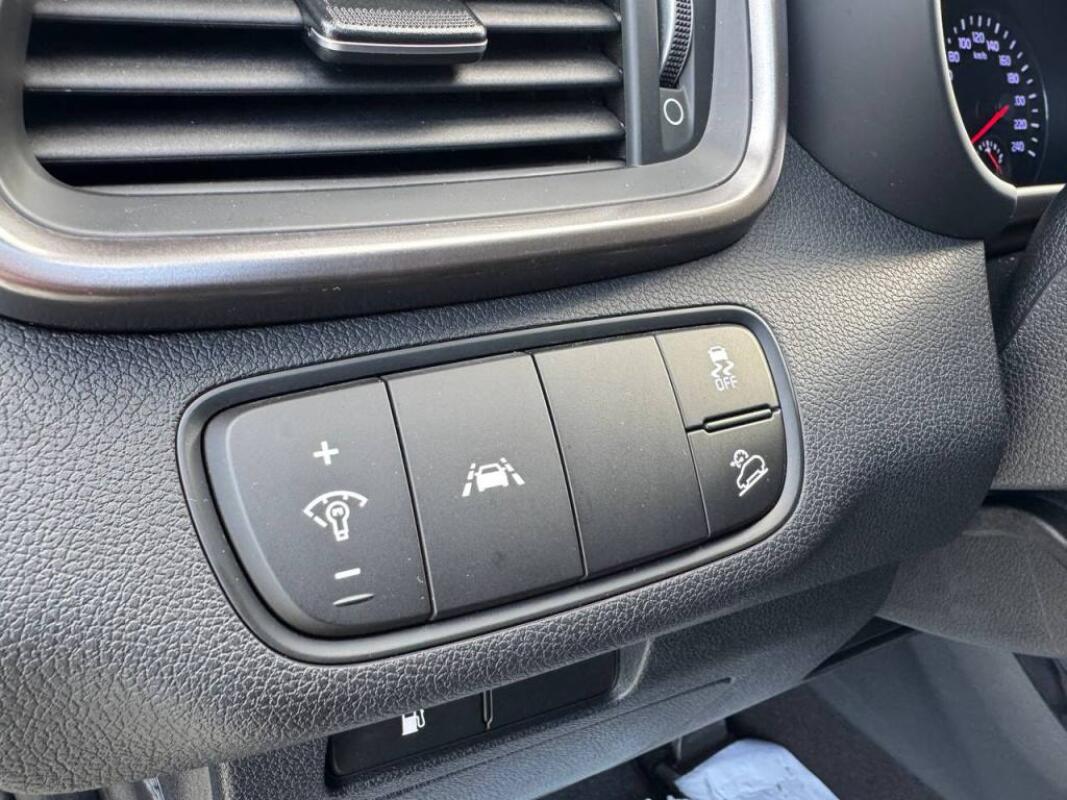Kia Sorento (2019) Kia Sorento (2019)