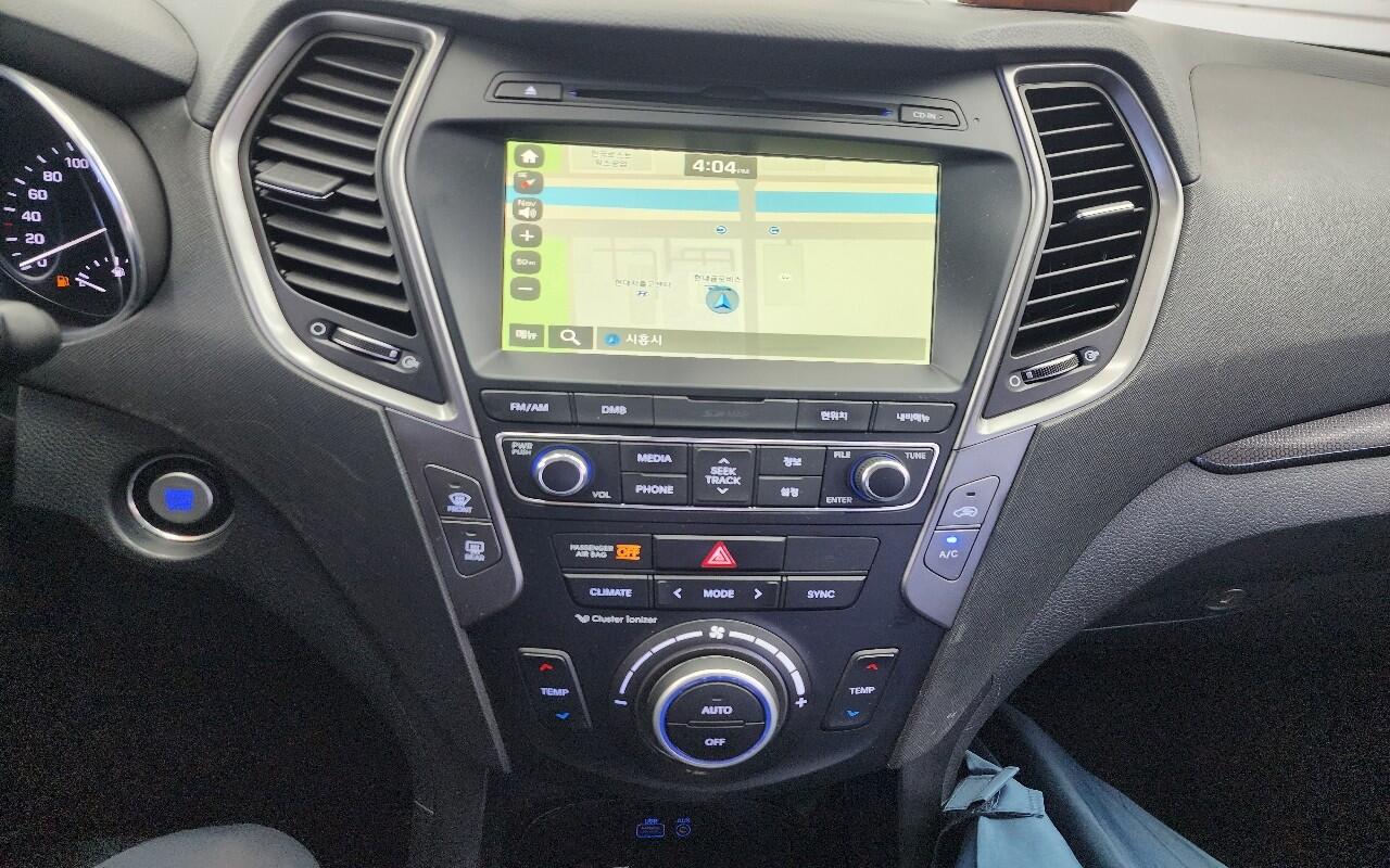 Hyundai Santa Fe (2017)