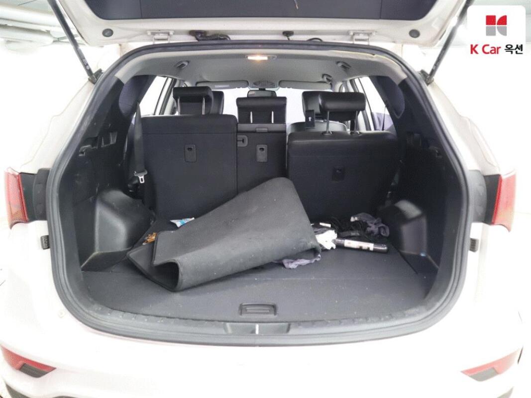 Hyundai SantaFe (2015)