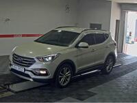 Hyundai SantaFe (2016)