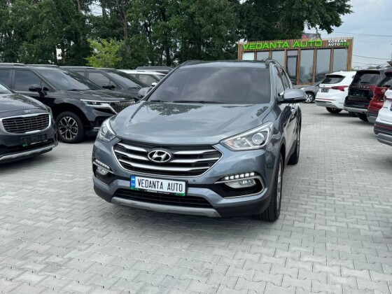 Hyundai SantaFe (2017)