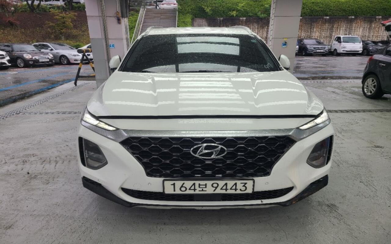 Hyundai SantaFe (2020)