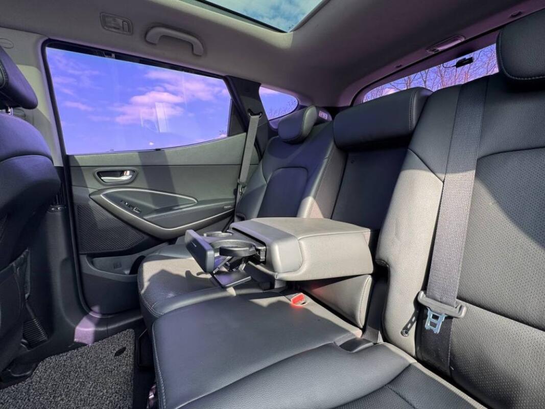 Hyundai SantaFe (2015)