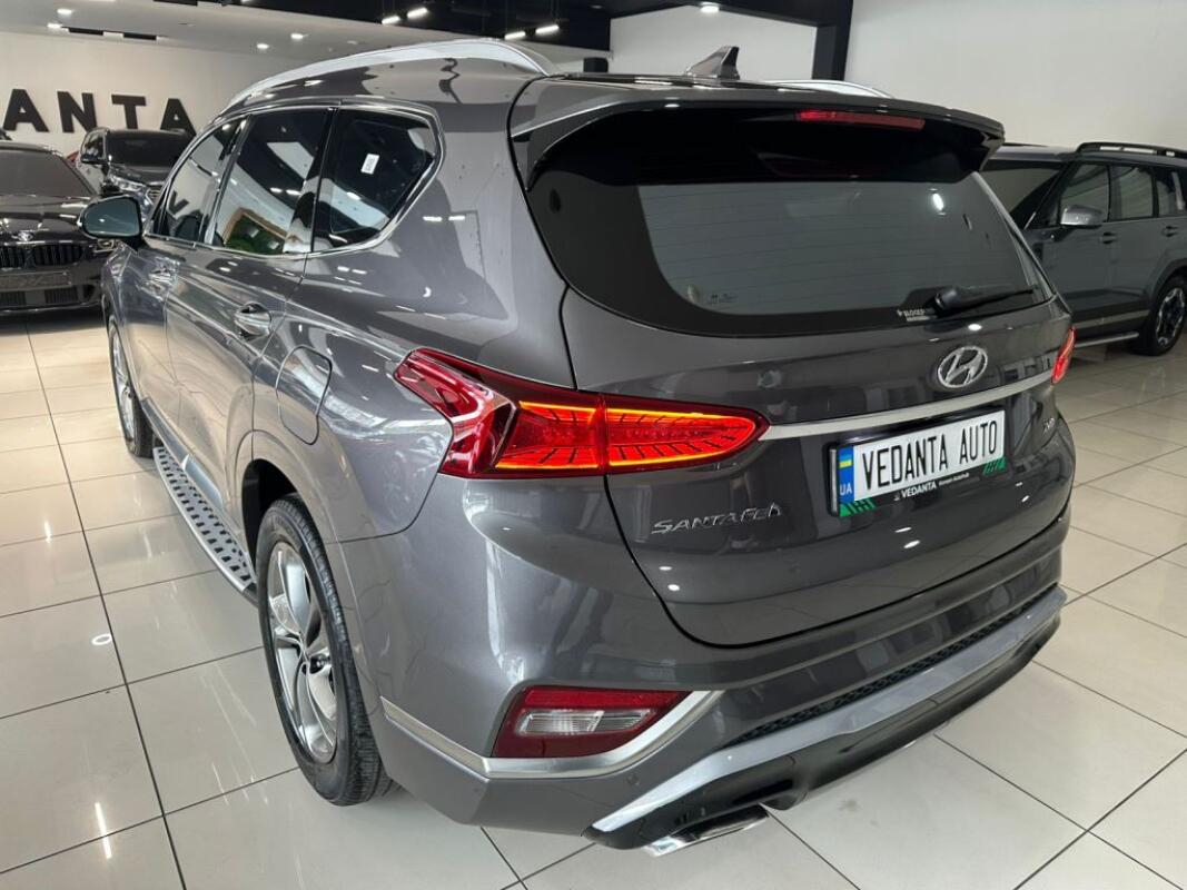 Hyundai SantaFe (2018)