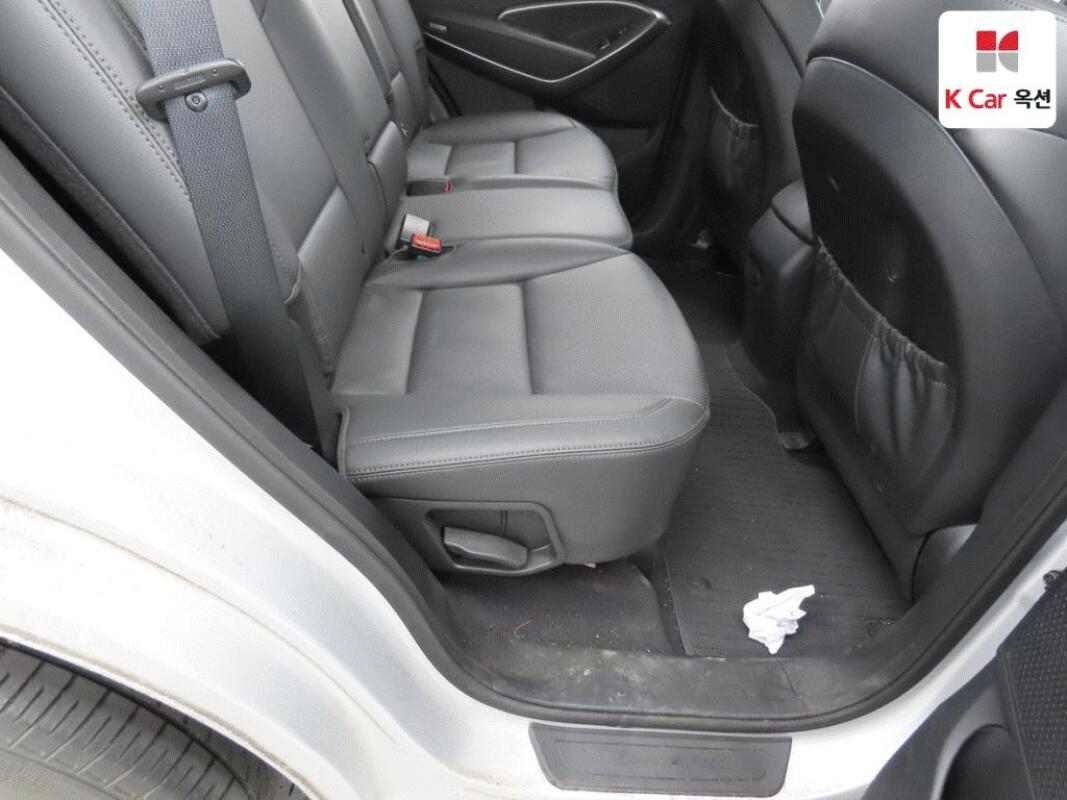 Hyundai SantaFe (2017)