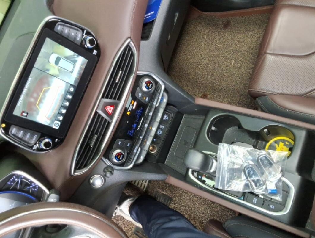 Hyundai SantaFe (2019)