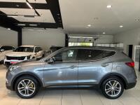 Hyundai SantaFe (2016)