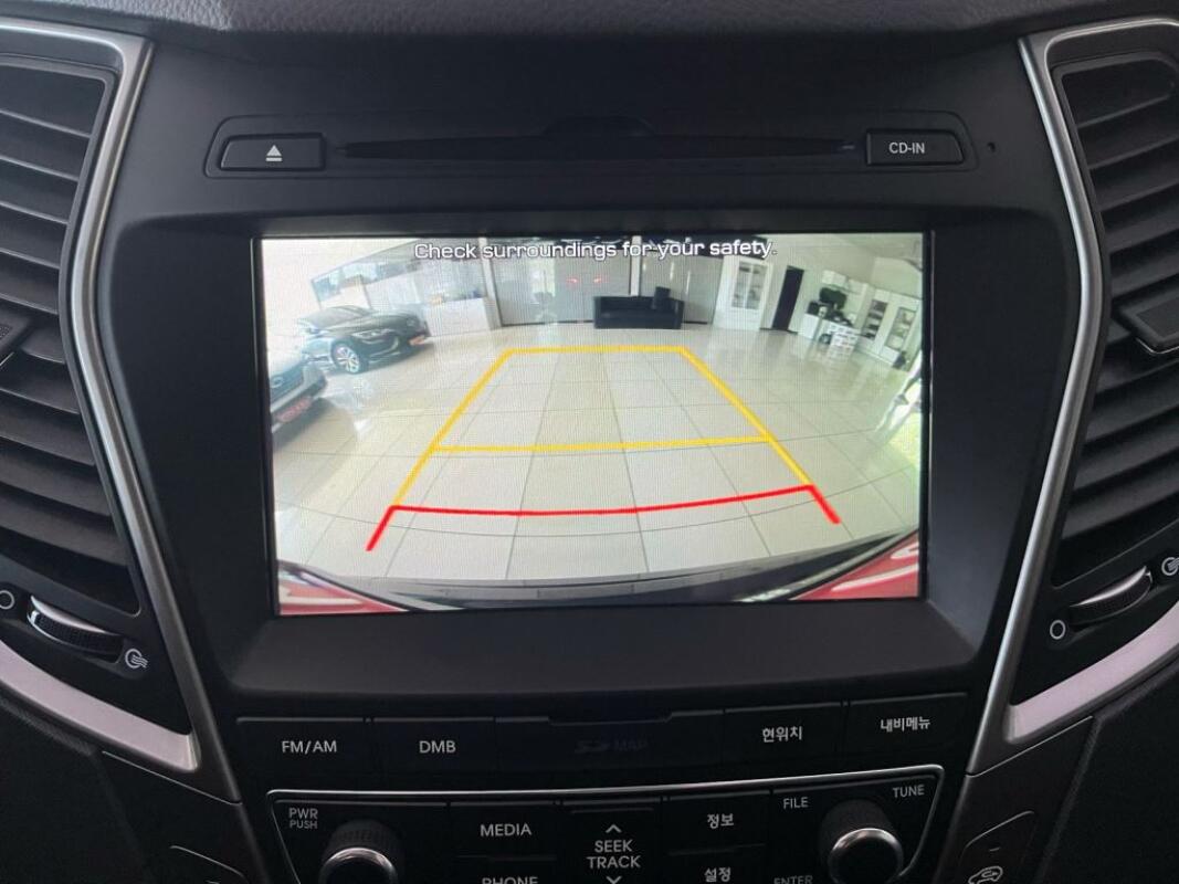 Hyundai SantaFe (2017)